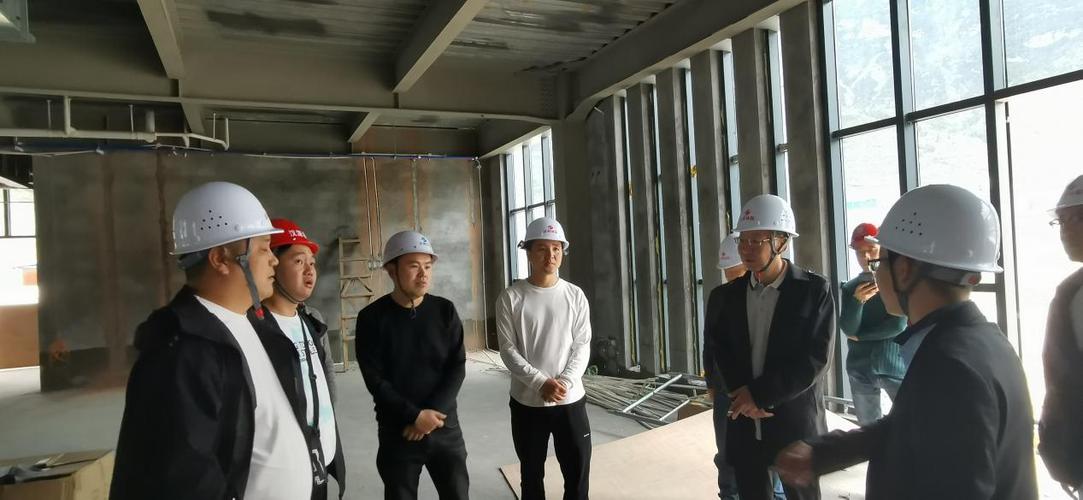 县住建局联合汉源县聘用消防验收技术服务机构对万里正祥环保开展预